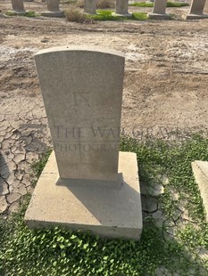 BAGHDAD (NORTH GATE) WAR CEMETERY - OLIVER, S